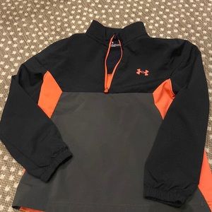 Boys size small golf pull over